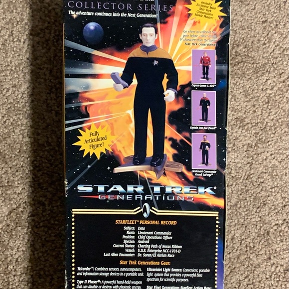 Star Trek Generations Doll - Picture 3 of 8